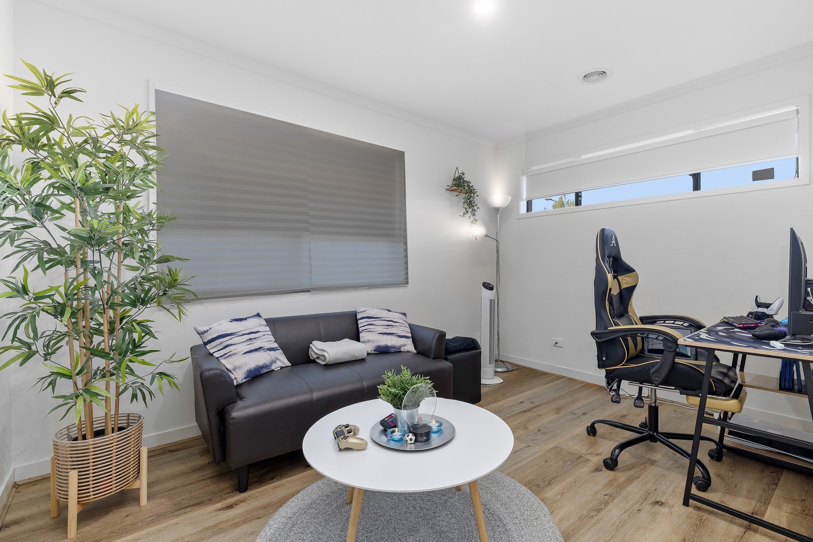 9 Pepperjack Way, Point Cook, VIC 3030 - Thumbnail 2 - 01/05/2025