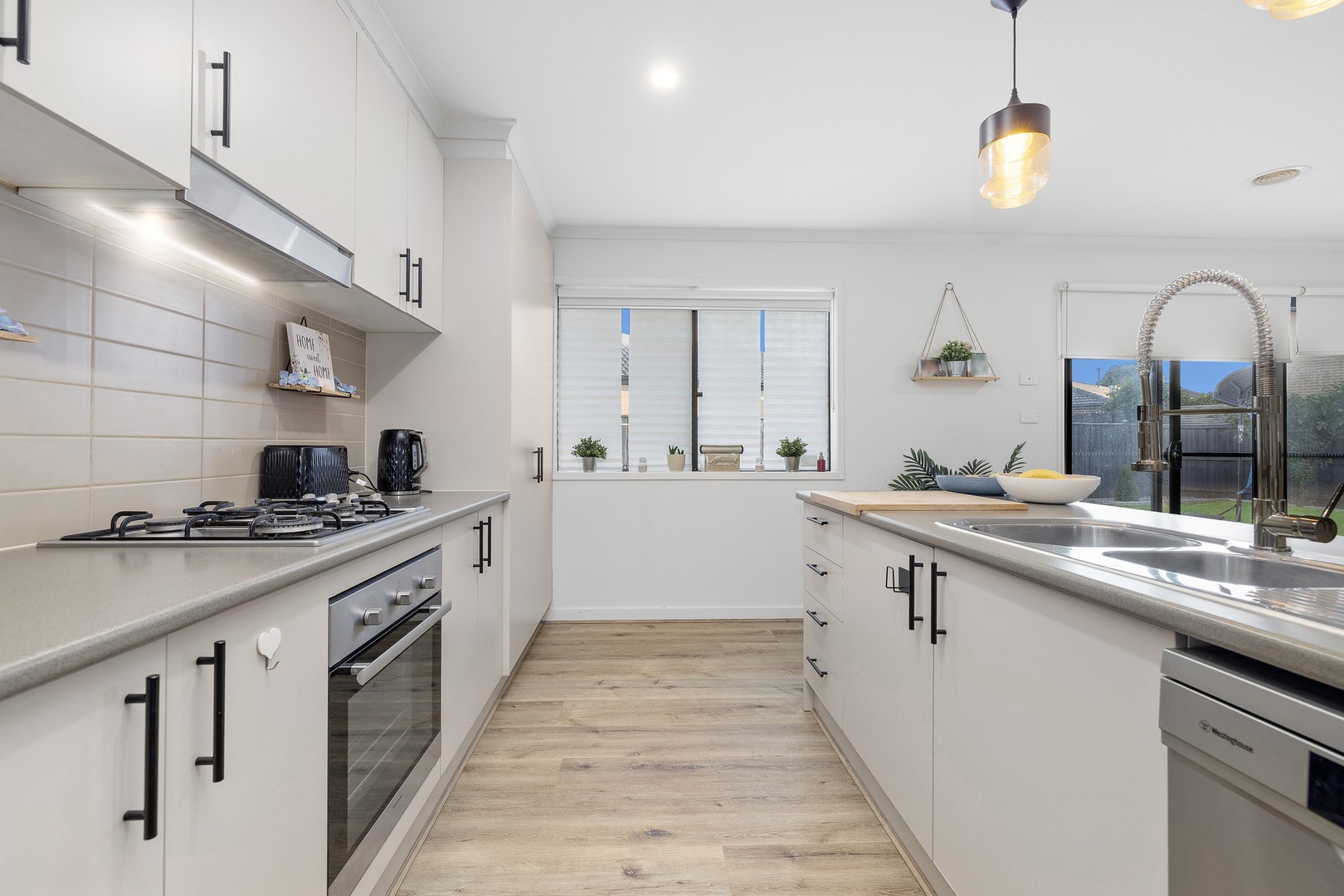 9 Pepperjack Way, Point Cook, VIC 3030, Point Cook - Thumbnail 4