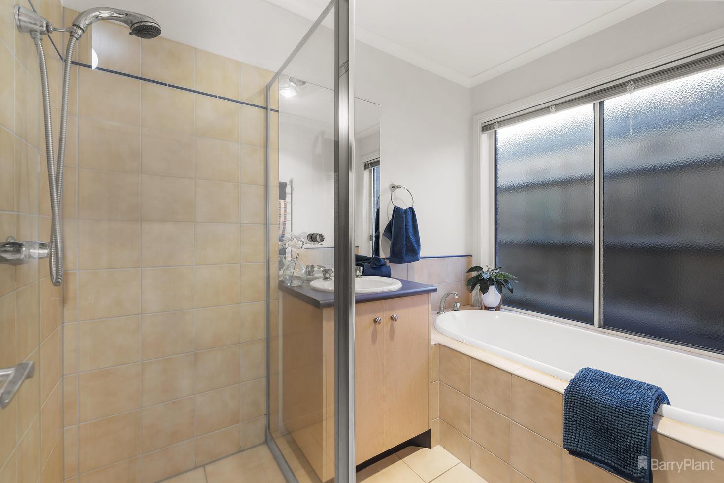 9 Pezzimenti Place, Wonga Park, VIC 3115, Wonga Park - Thumbnail 7