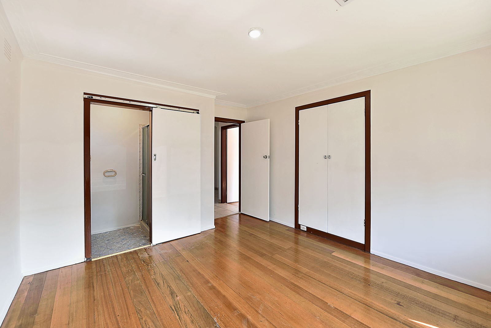 9 Plumpton Ave, Craigieburn, VIC 3064, Craigieburn - Thumbnail 4
