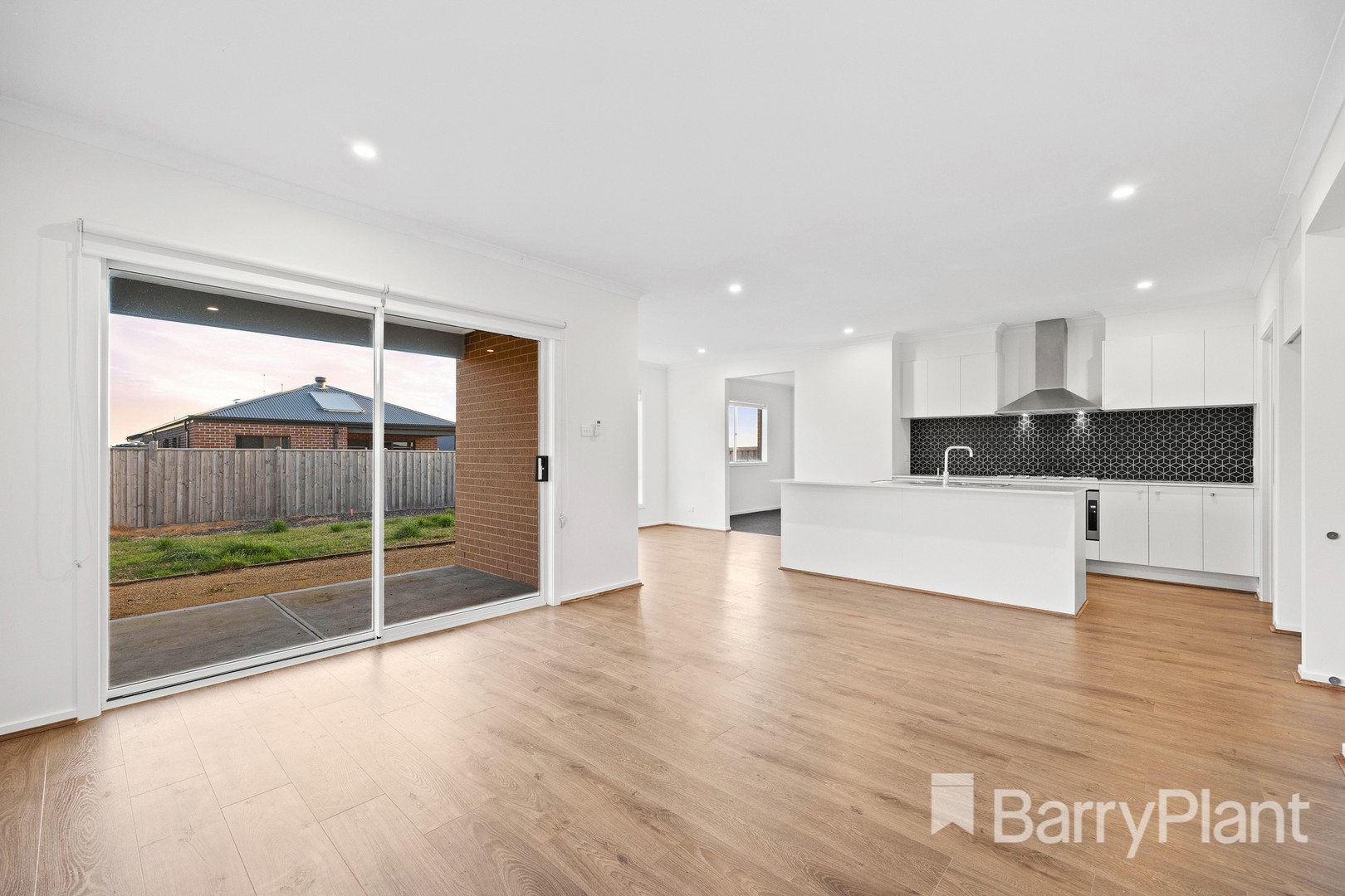 9 Pontiac Drive, Smythes Creek, VIC 3351, Smythes Creek - Thumbnail 4