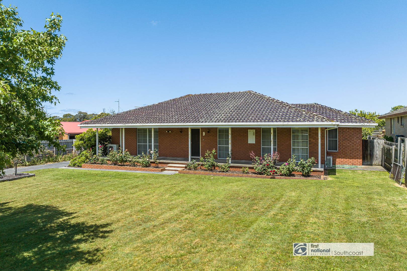 9 Powlett Street, Inverloch, VIC 3996 - Thumbnail 2 - 05/08/2025