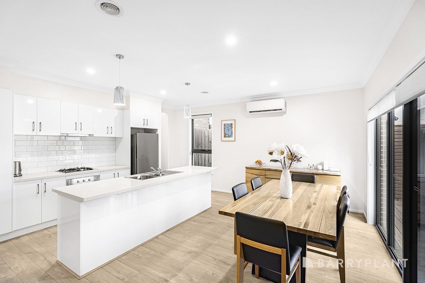 9 Premier Close, Mooroolbark, VIC 3138, Mooroolbark - Thumbnail 5