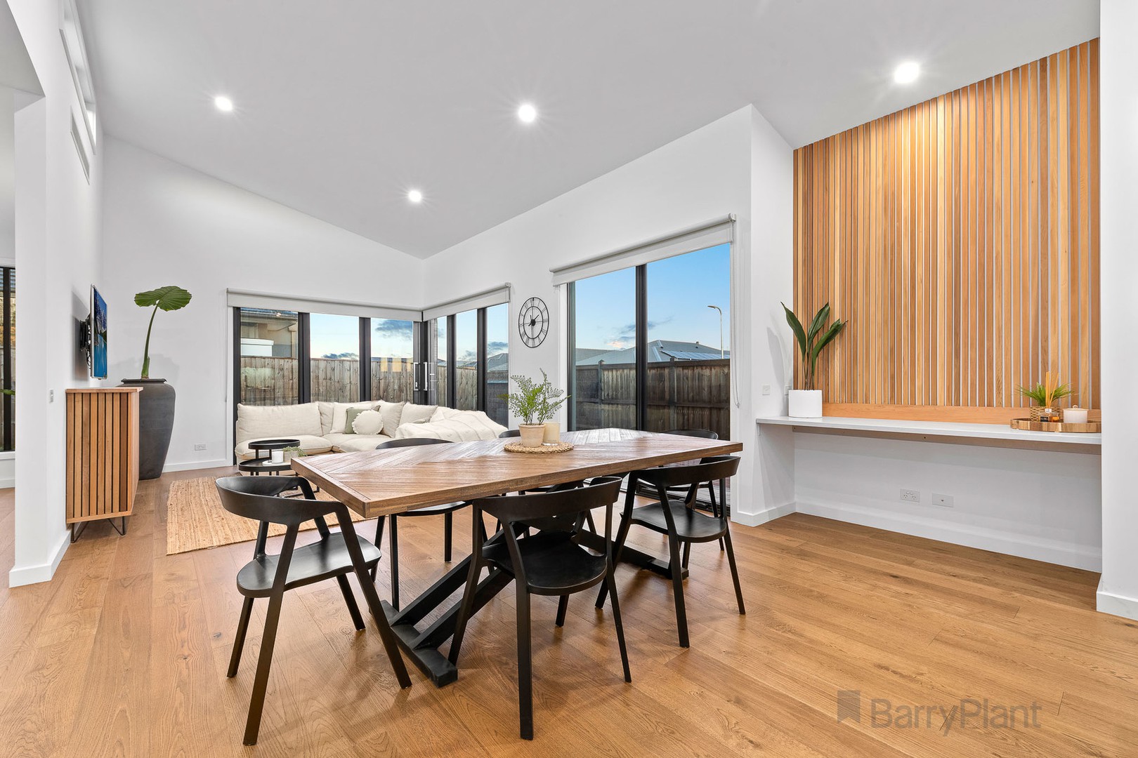 9 Pridley Boulevard, Officer South, VIC 3809, Officer South - Thumbnail 7