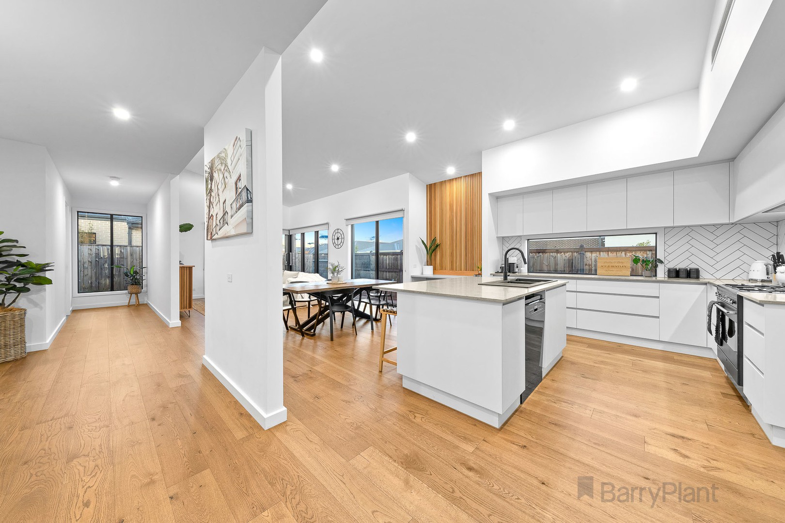 9 Pridley Boulevard, Officer South, VIC 3809, Officer South - Thumbnail 8