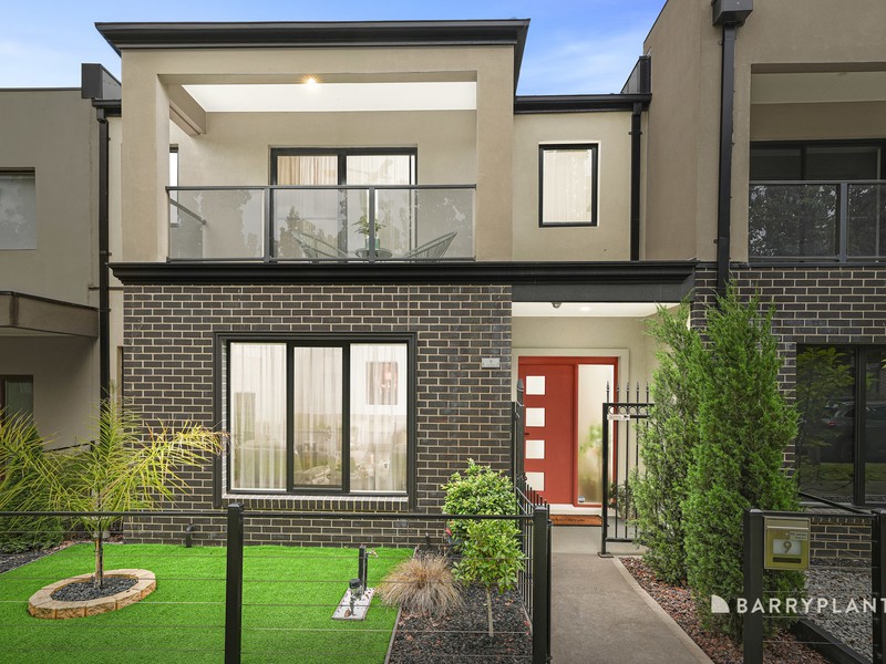 9 Princess Street, South Morang, VIC 3752 - Image - 02/01/2026