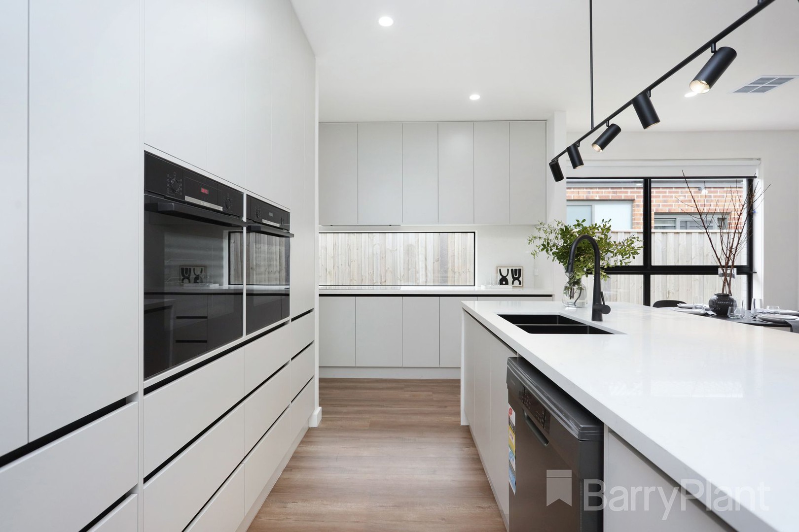 9 Puckle Avenue, Mickleham, VIC 3064, Mickleham - Thumbnail 6
