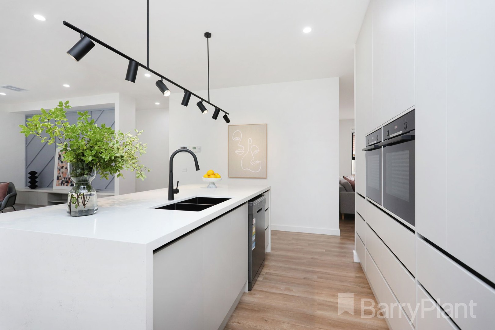 9 Puckle Avenue, Mickleham, VIC 3064, Mickleham - Thumbnail 7