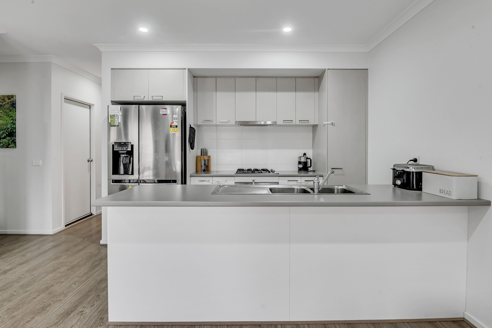 9 Quebec Avenue, Craigieburn, VIC 3064, Craigieburn - Thumbnail 2