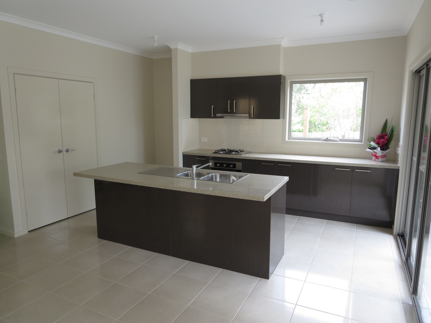9 Reay Road, Mooroolbark, VIC 3138, Mooroolbark - Thumbnail 2