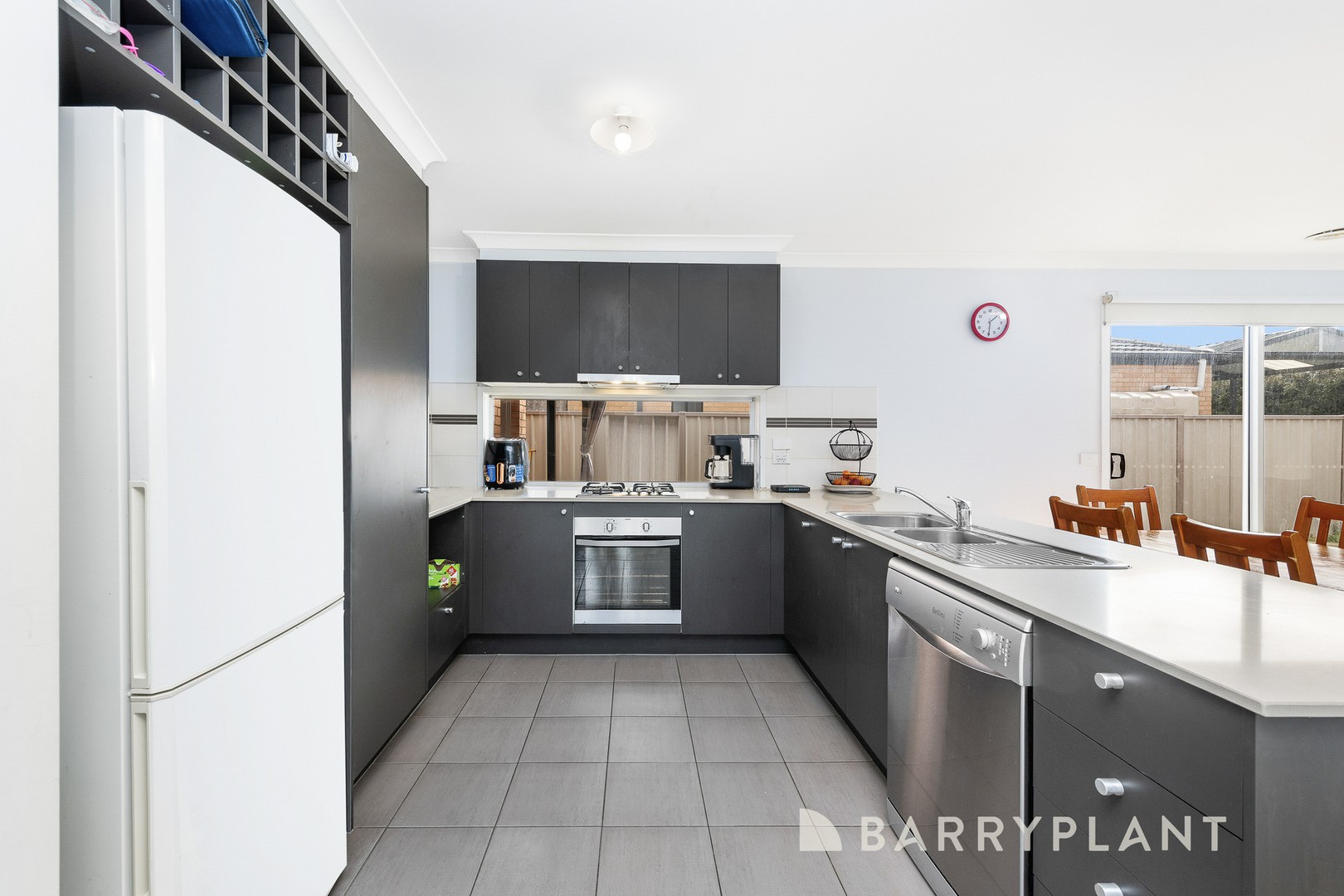 9 Red Fox Boulevard, Brookfield, VIC 3338, Brookfield - Thumbnail 3
