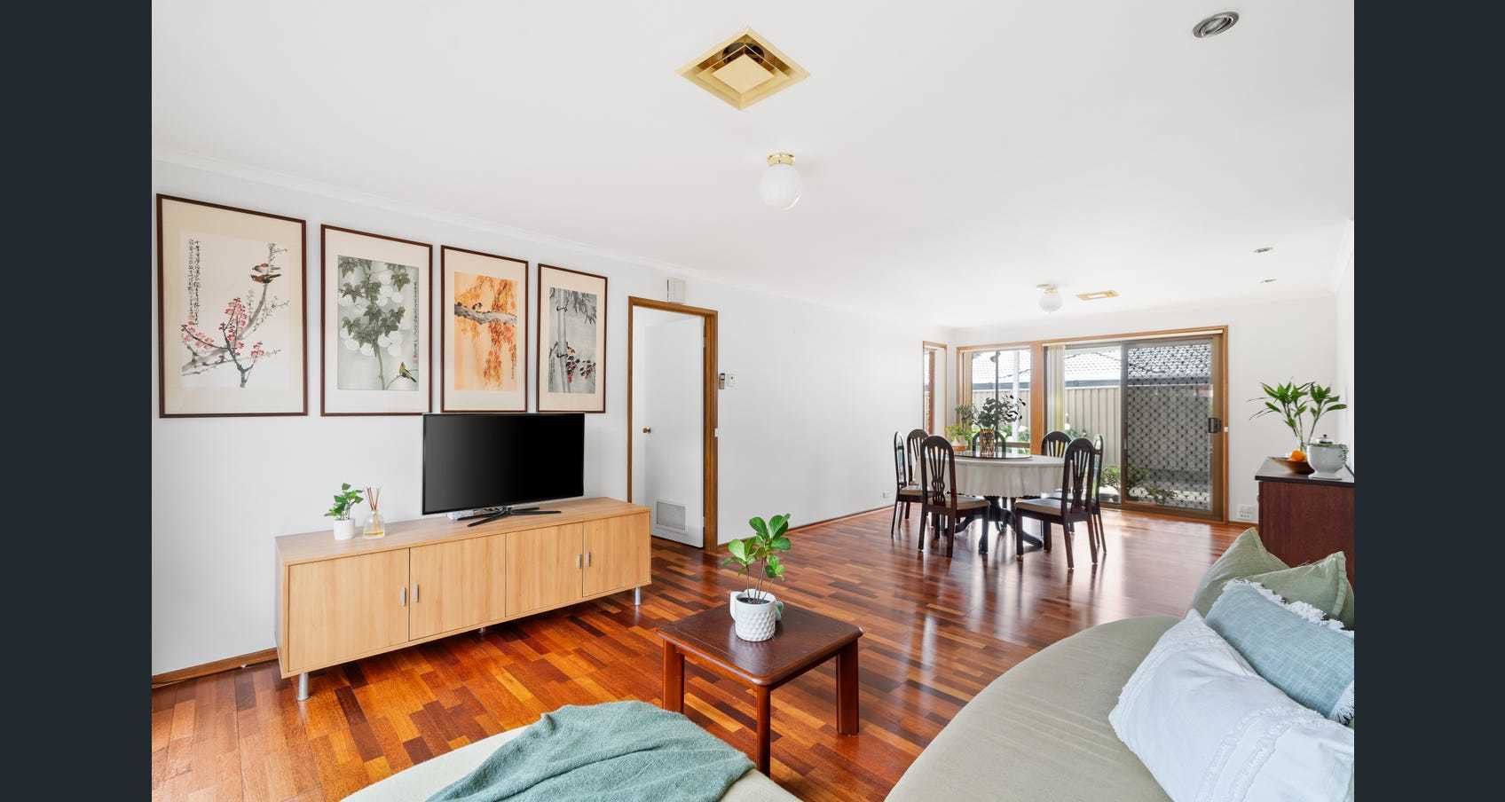 9 Reed Crescent, Taylors Lakes, VIC 3038, Taylors Lakes - Thumbnail 2