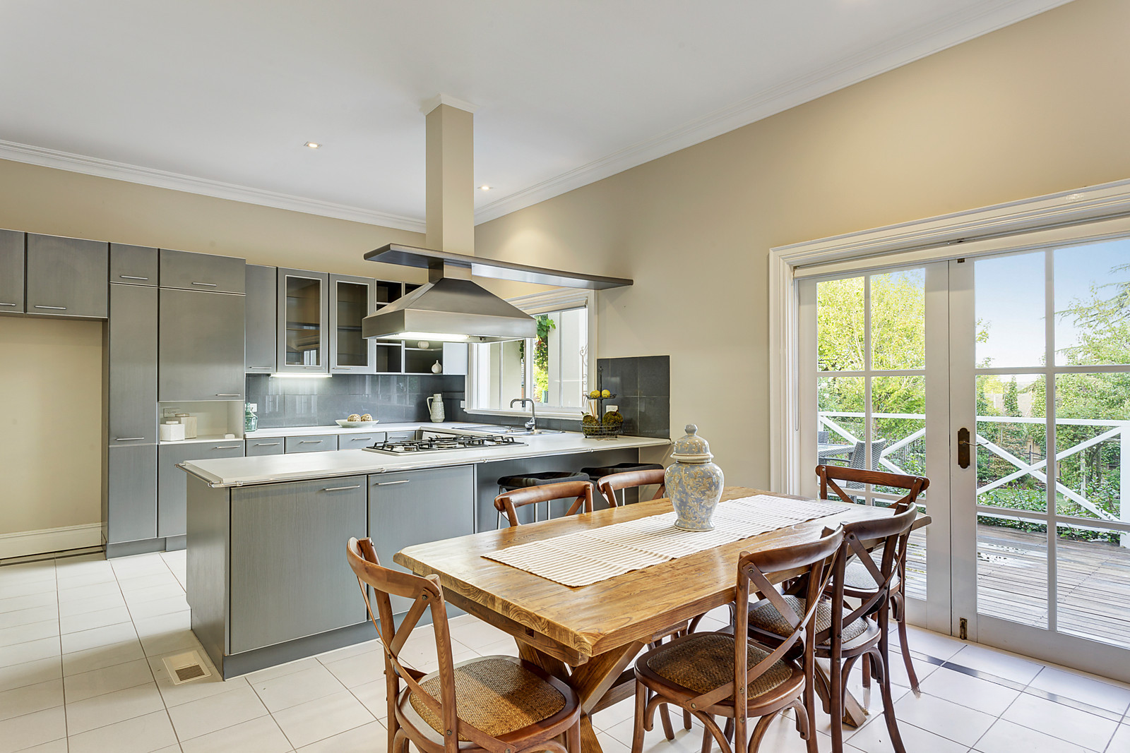 9 Relowe Crescent, Balwyn, VIC 3103, Balwyn - Thumbnail 3