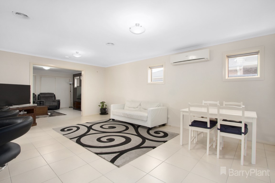 9 River Red Grove, Pakenham, VIC 3810, Pakenham - Thumbnail 3