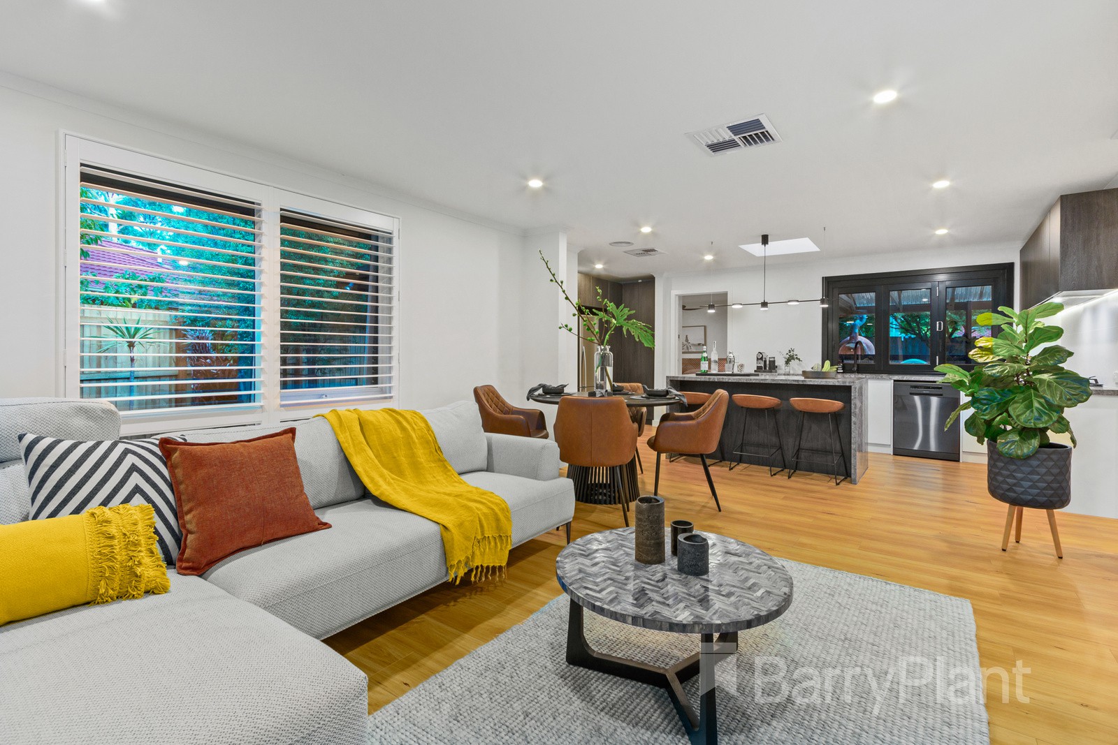 9 Robert Court, Croydon, VIC 3136, Croydon - Thumbnail 2