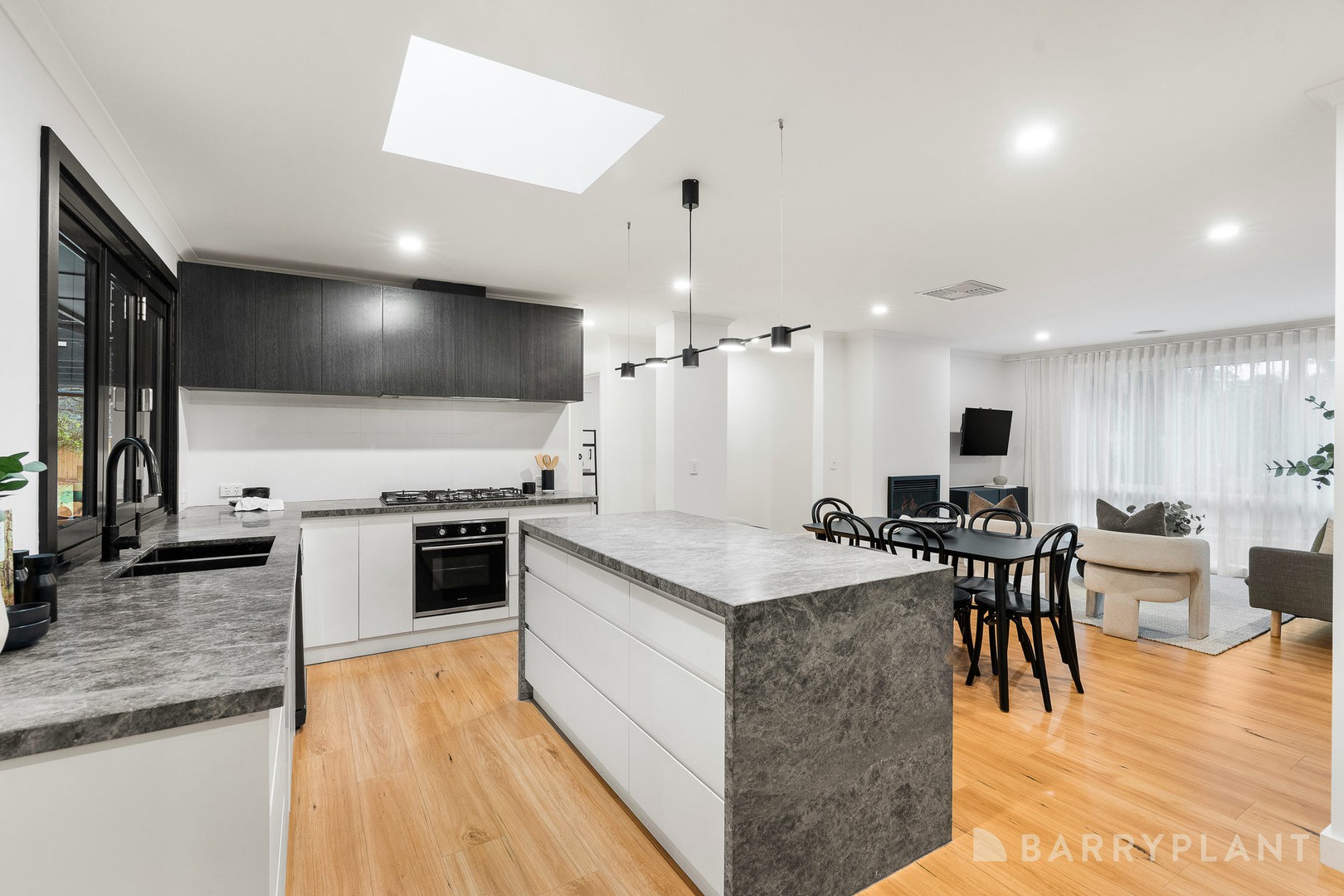 9 Robert Court, Croydon, VIC 3136, Croydon - Thumbnail 4