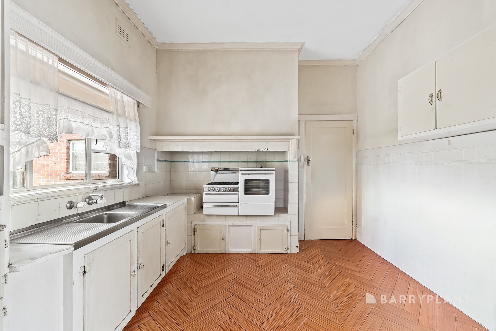 9 Robeson Street, Preston, VIC 3072, Preston - Thumbnail 4