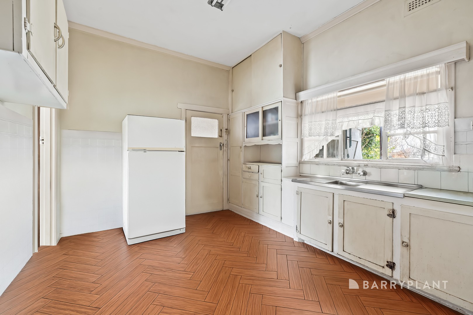 9 Robeson Street, Preston, VIC 3072, Preston - Thumbnail 5