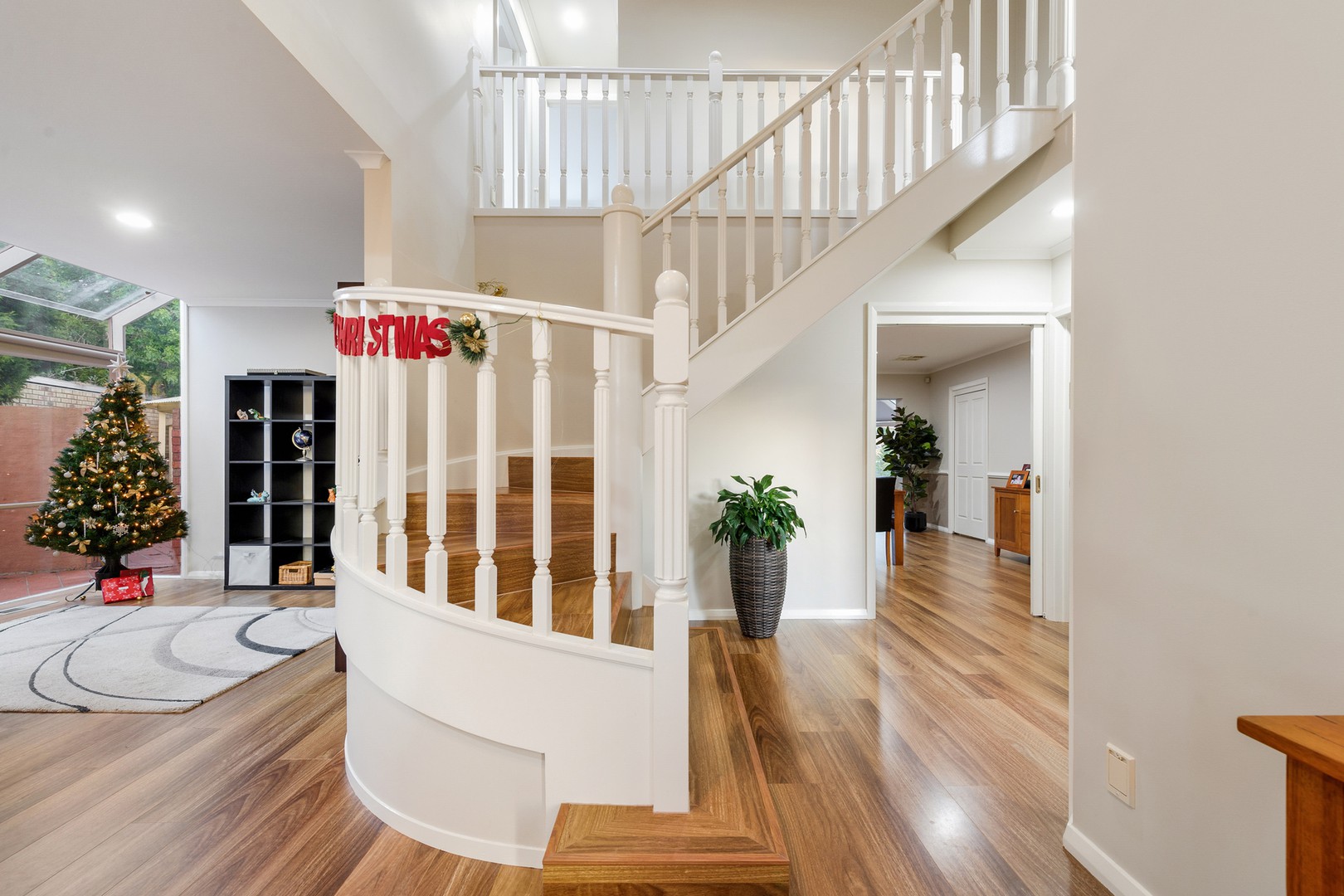 9 Rodmar Close, Hillside, VIC 3037, Hillside - Thumbnail 2