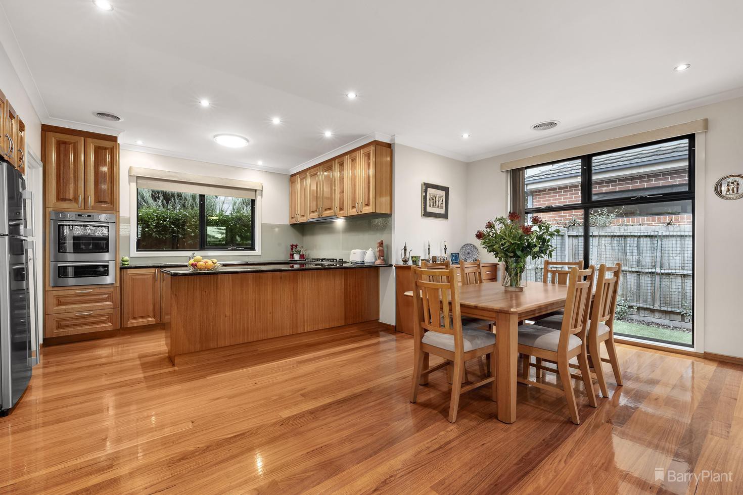 9 Ronald Avenue, Bulleen, VIC 3105, Bulleen - Thumbnail 3