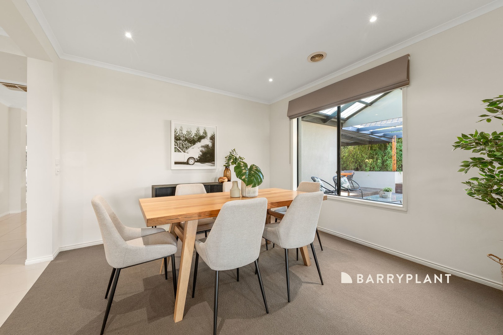 9 Ros Way, Berwick, VIC 3806, Berwick - Thumbnail 3