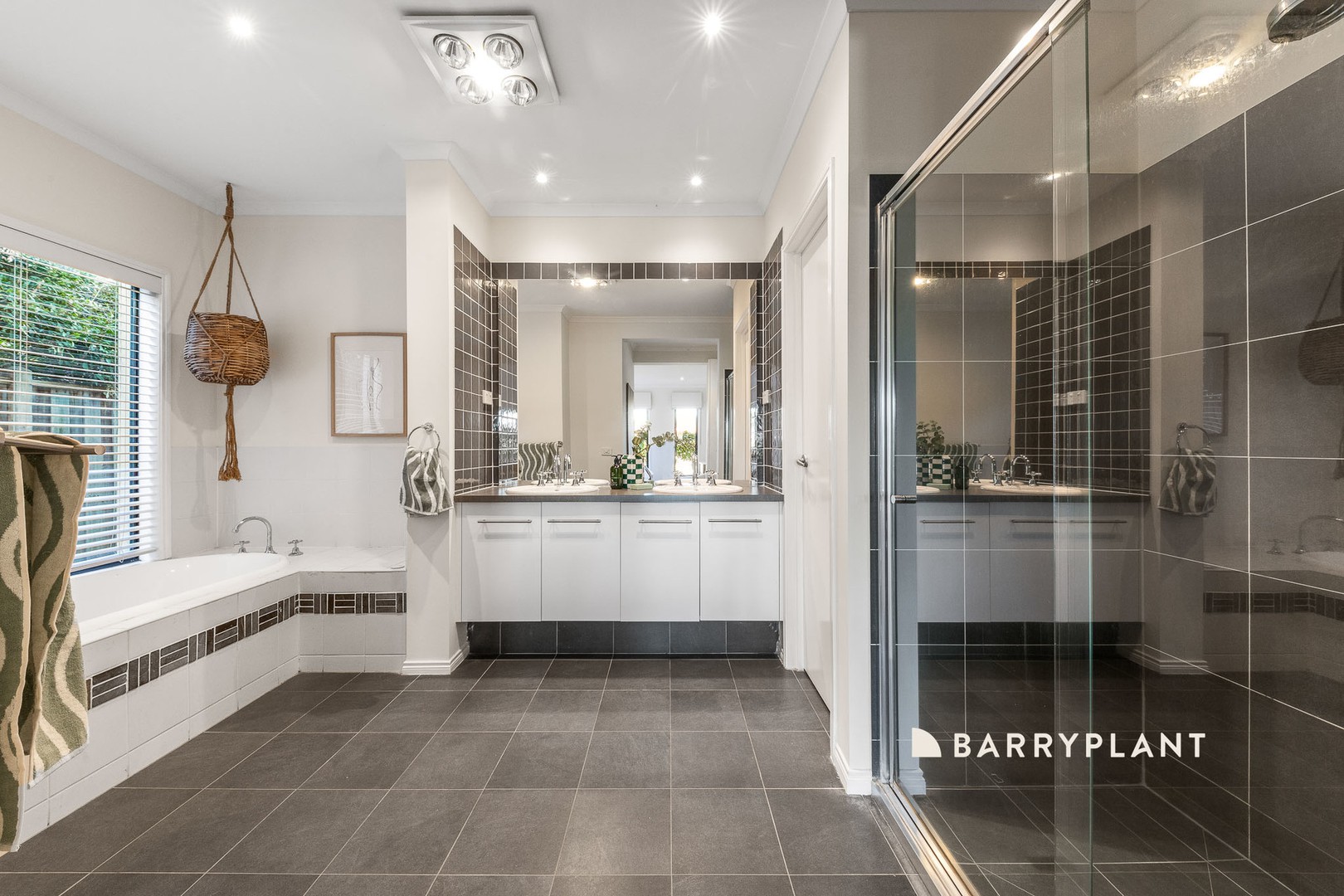 9 Ros Way, Berwick, VIC 3806, Berwick - Thumbnail 5