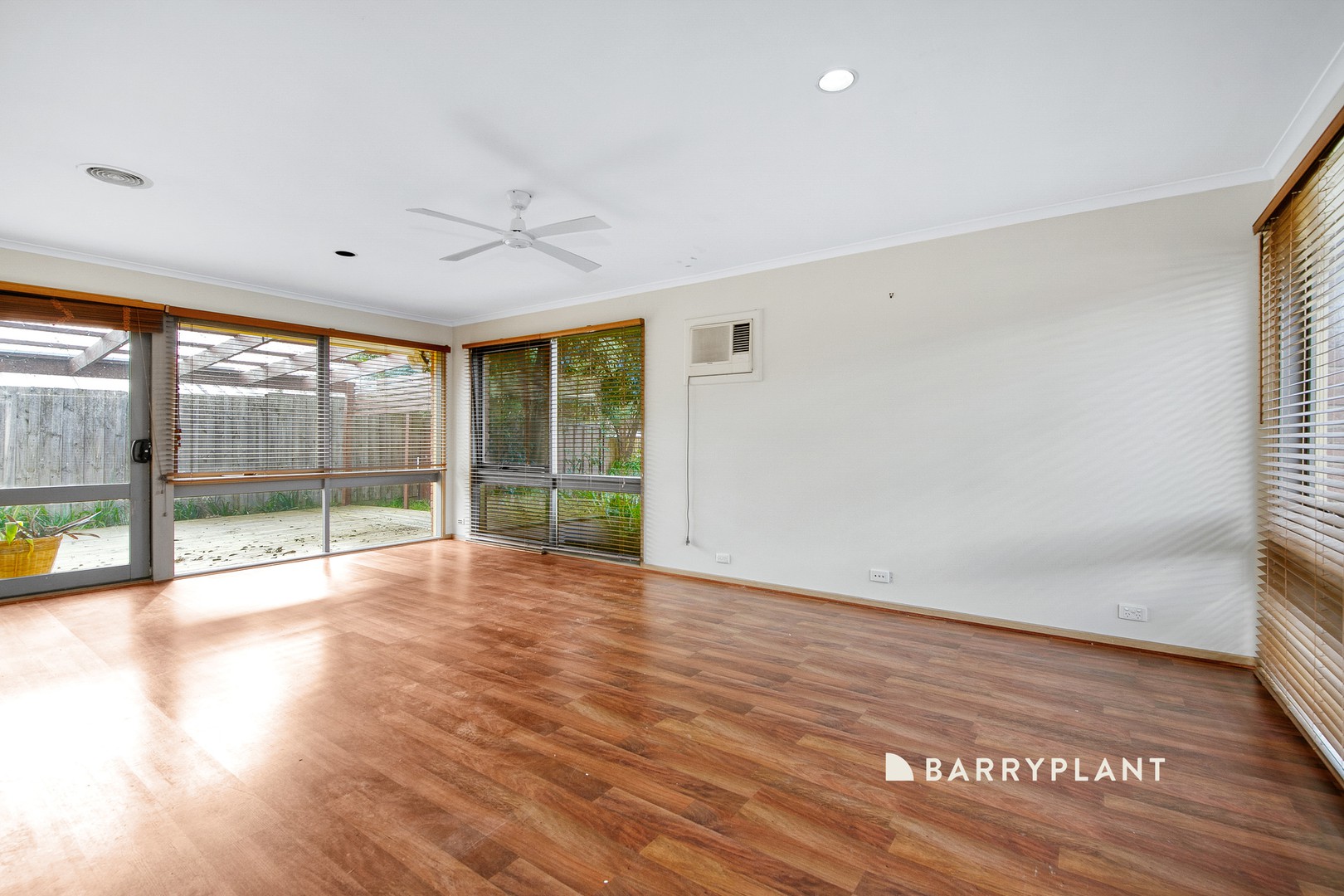 9 Rosemont Drive, Narre Warren, VIC 3805, Narre Warren - Thumbnail 8