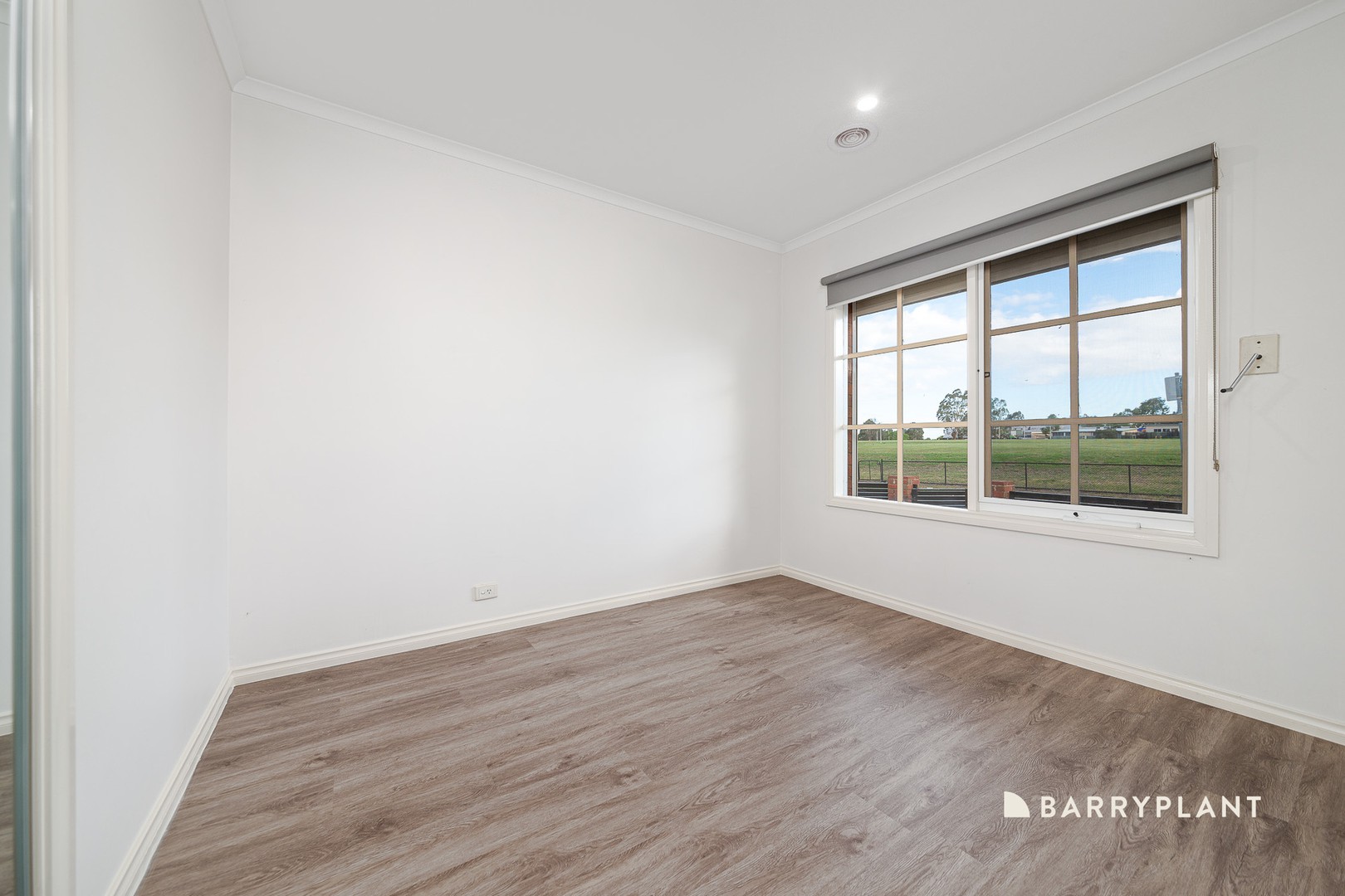 9 Rostron Way, Roxburgh Park, VIC 3064, Roxburgh Park - Thumbnail 8