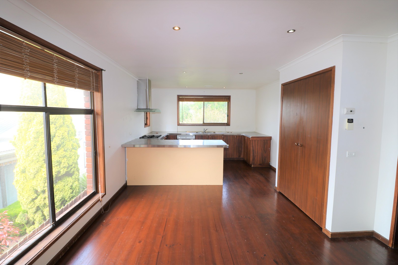 9 Ruhamah Avenue, Bell Post Hill, VIC 3215 - Thumbnail 2 - 29/09/2021