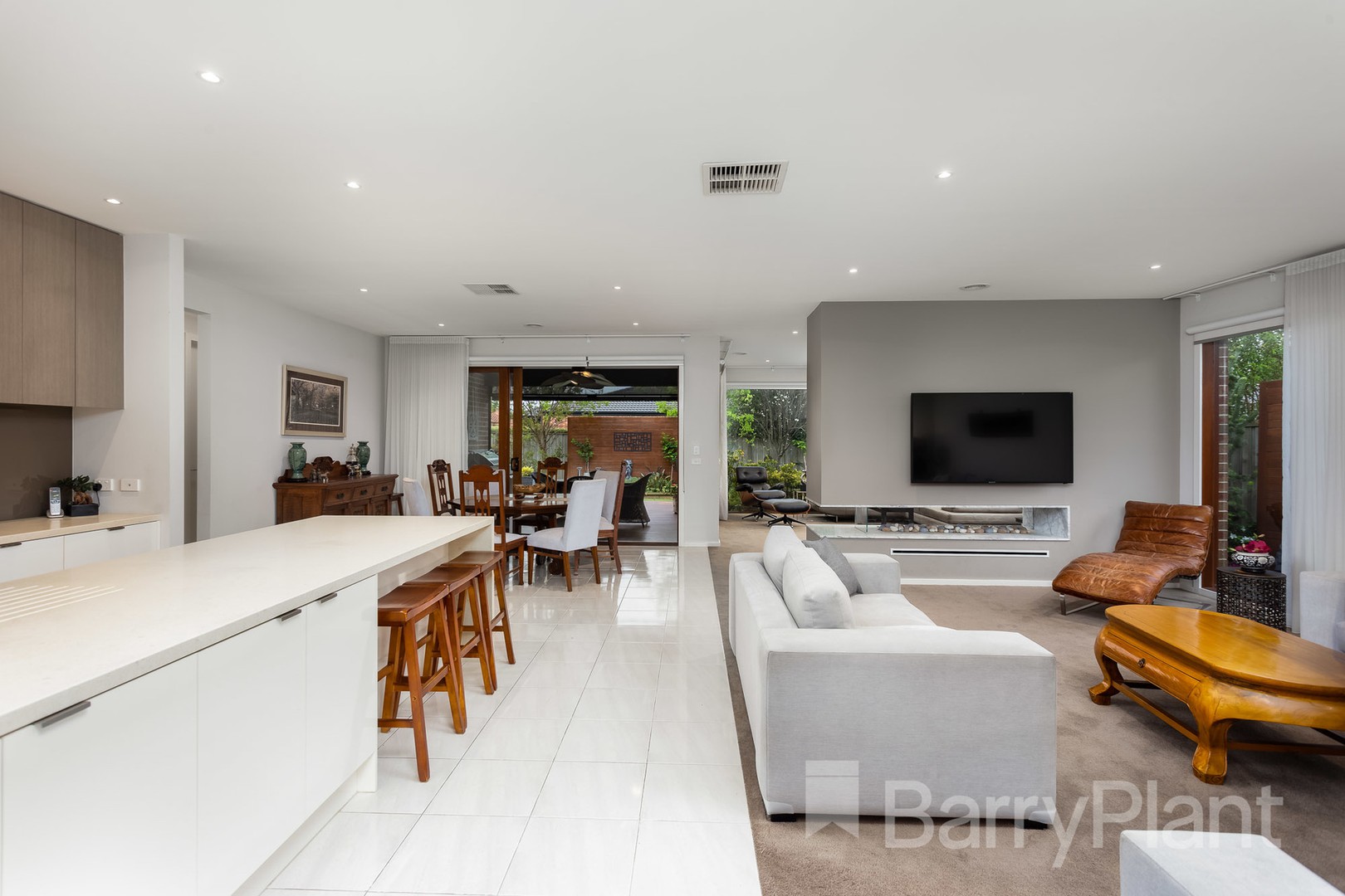 9 Saffron Place, Point Cook, VIC 3030, Point Cook - Thumbnail 7