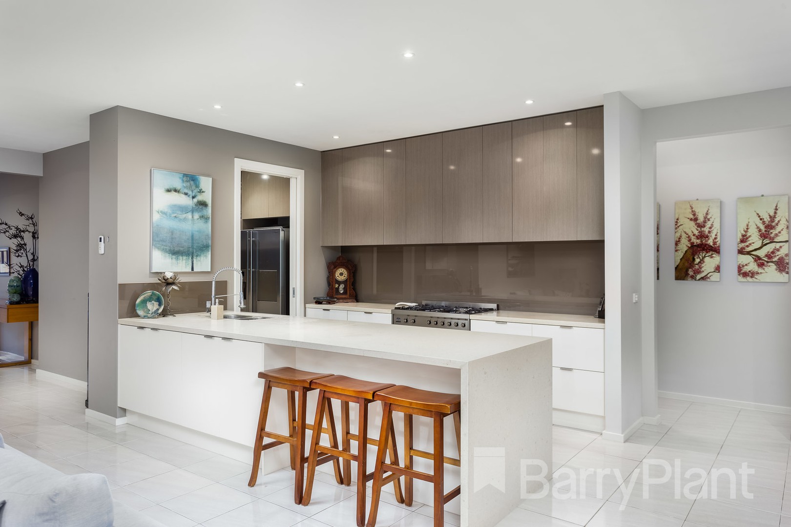 9 Saffron Place, Point Cook, VIC 3030, Point Cook - Thumbnail 8