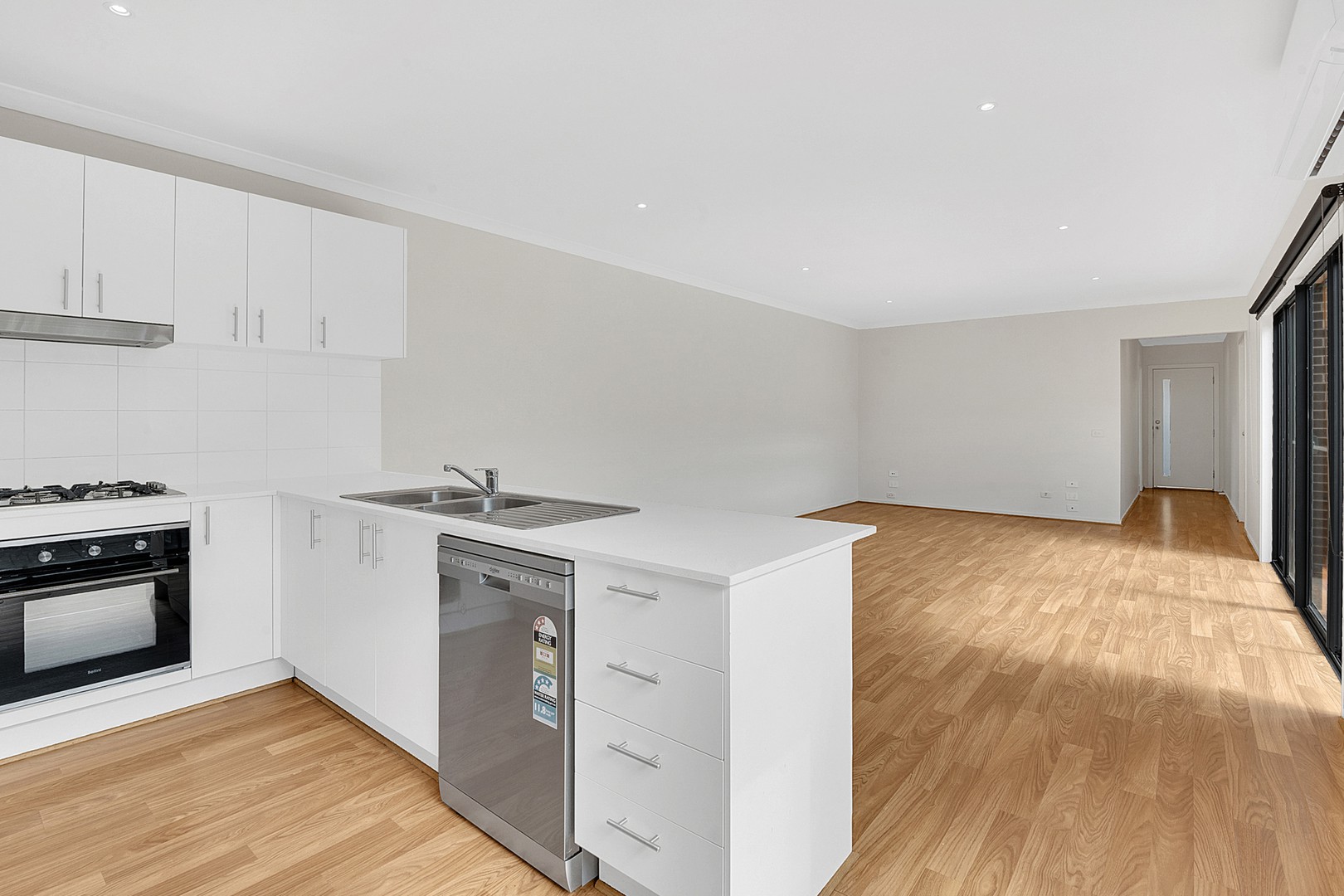 9 Saint Road, Craigieburn, VIC 3064, Craigieburn - Thumbnail 4