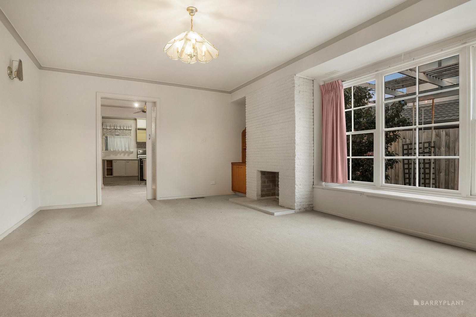 9 Salvana Avenue, Mitcham, VIC 3132, Mitcham - Thumbnail 3