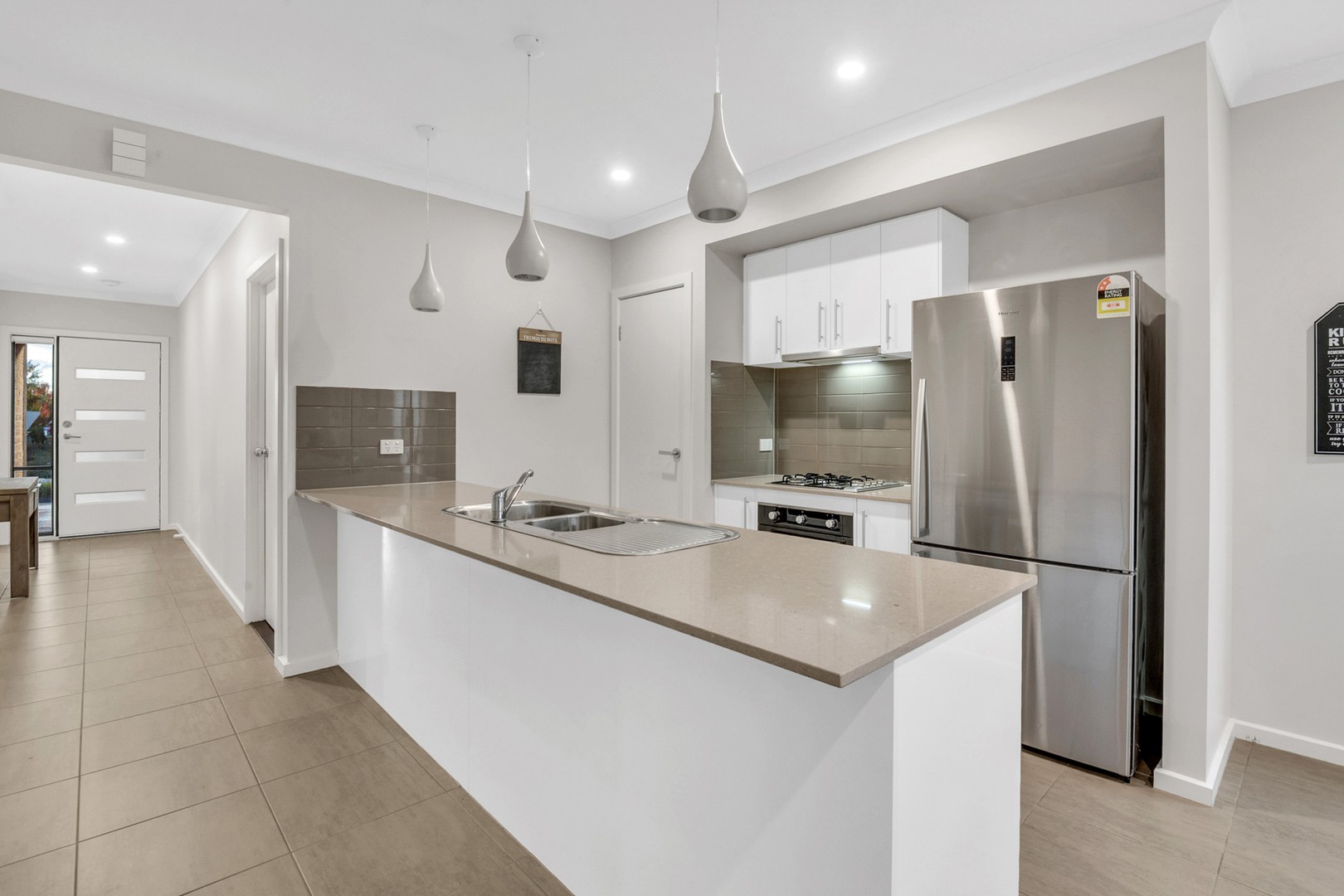 9 Savernake Road, Mickleham, VIC 3064, Mickleham - Thumbnail 2