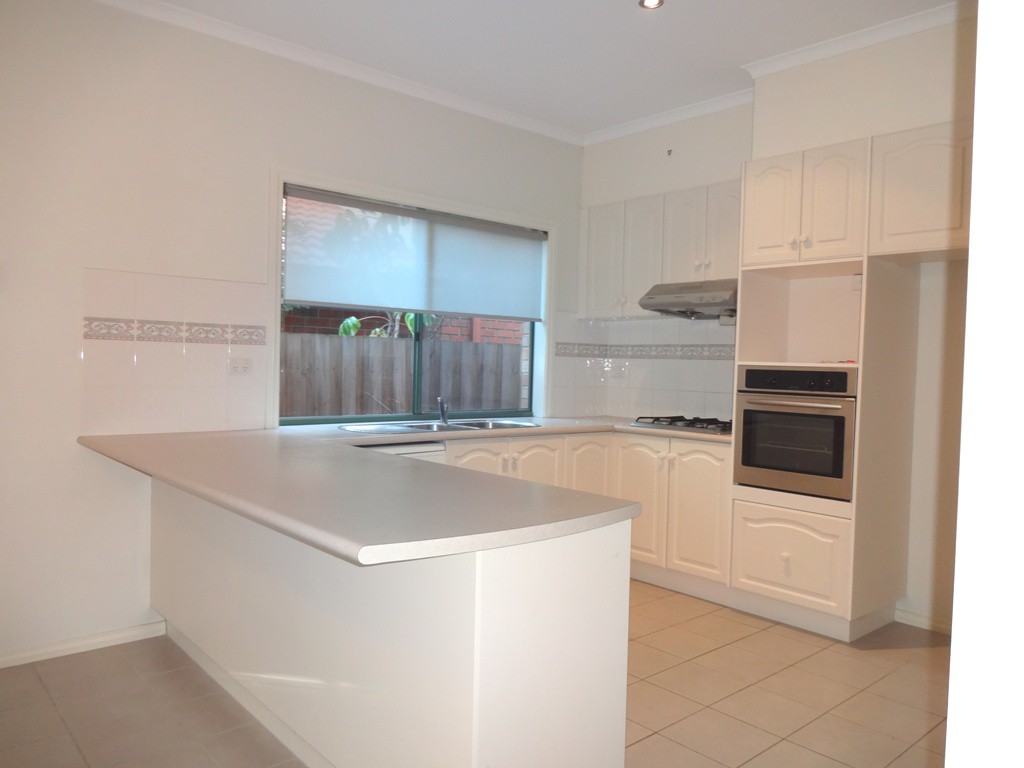 9 Saxonwood  Drive, Vermont South, VIC 3133, Vermont South - Thumbnail 3
