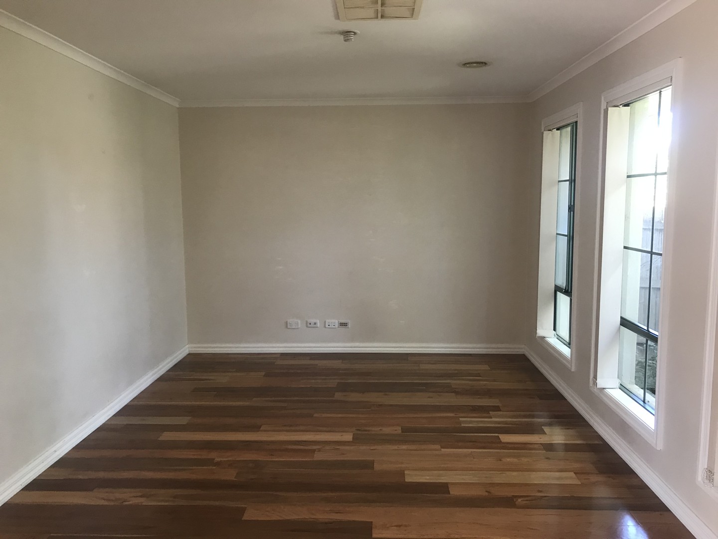 9 Scherbourg Place, Hoppers Crossing, VIC 3029, Hoppers Crossing - Thumbnail 2