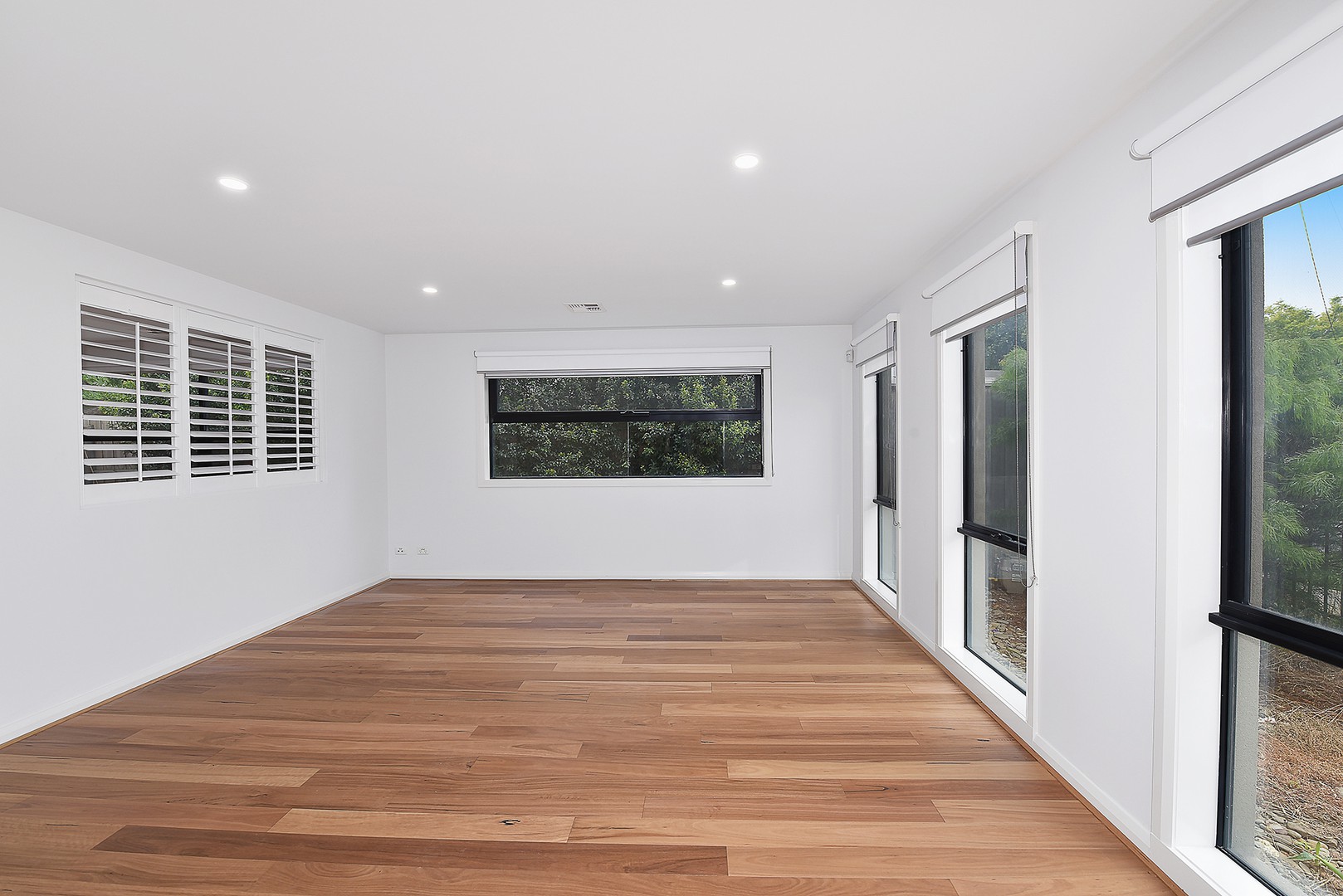 9 Sexton Street, Airport West, VIC 3042, Airport West - Thumbnail 2