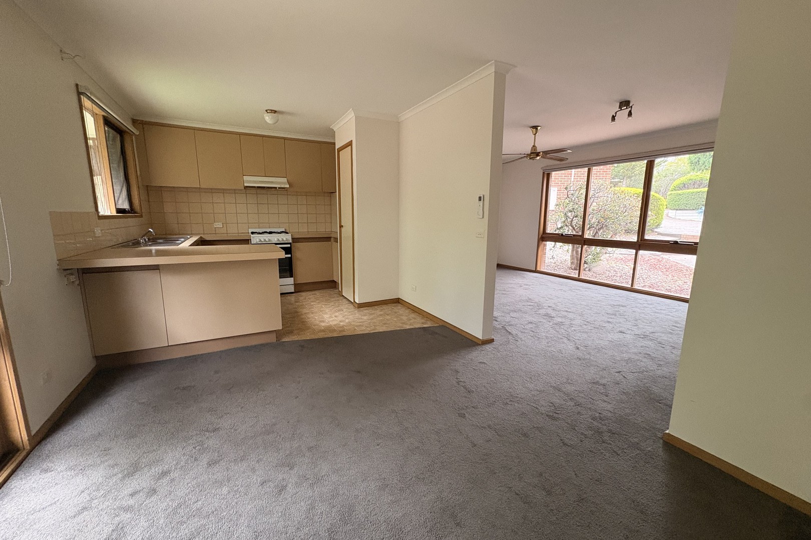 9 Shoppers Lane, Taylors Lakes, VIC 3038 - Thumbnail 1 - 09/09/2025