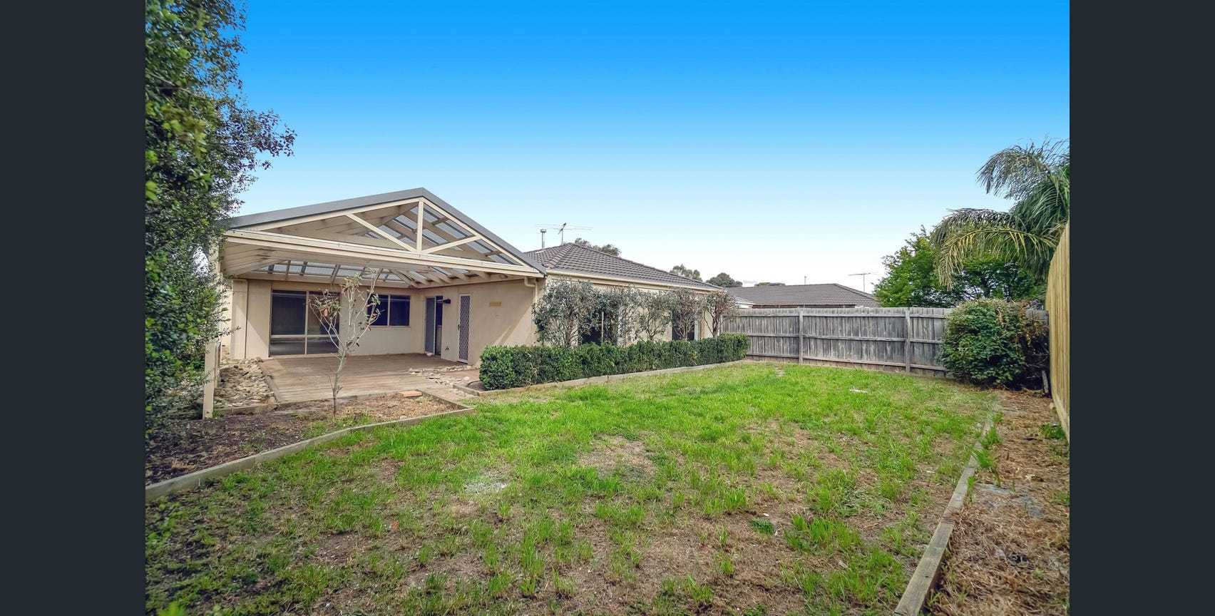 9 Siret Court, Roxburgh Park, VIC 3064, Roxburgh Park - Thumbnail 2