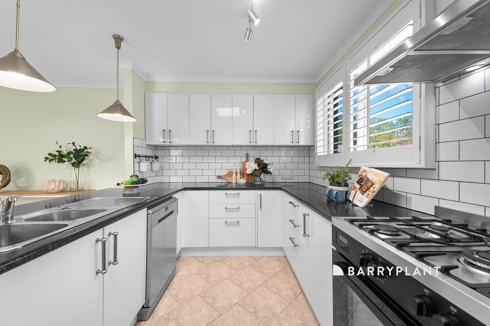 9 St James Court, Narre Warren, VIC 3805, Narre Warren - Thumbnail 4