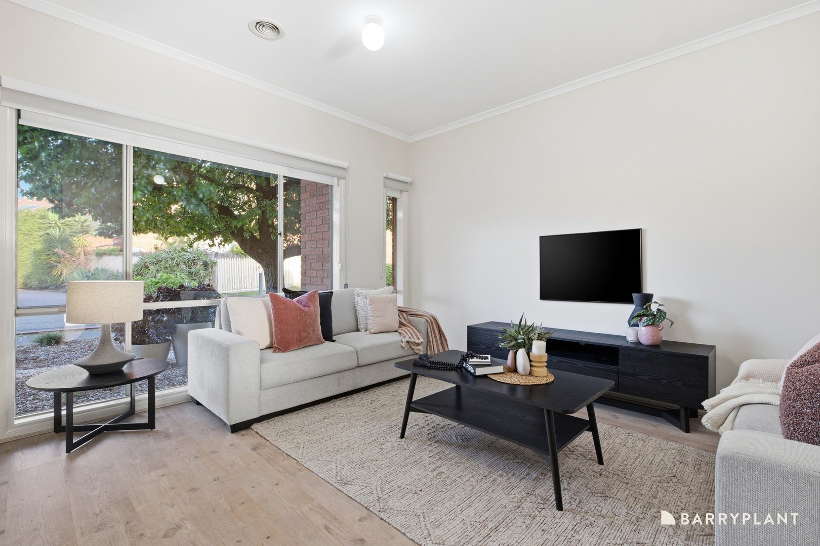 9 St Laurent Rise, Knoxfield, VIC 3180 - Thumbnail 2 - 21/10/2026