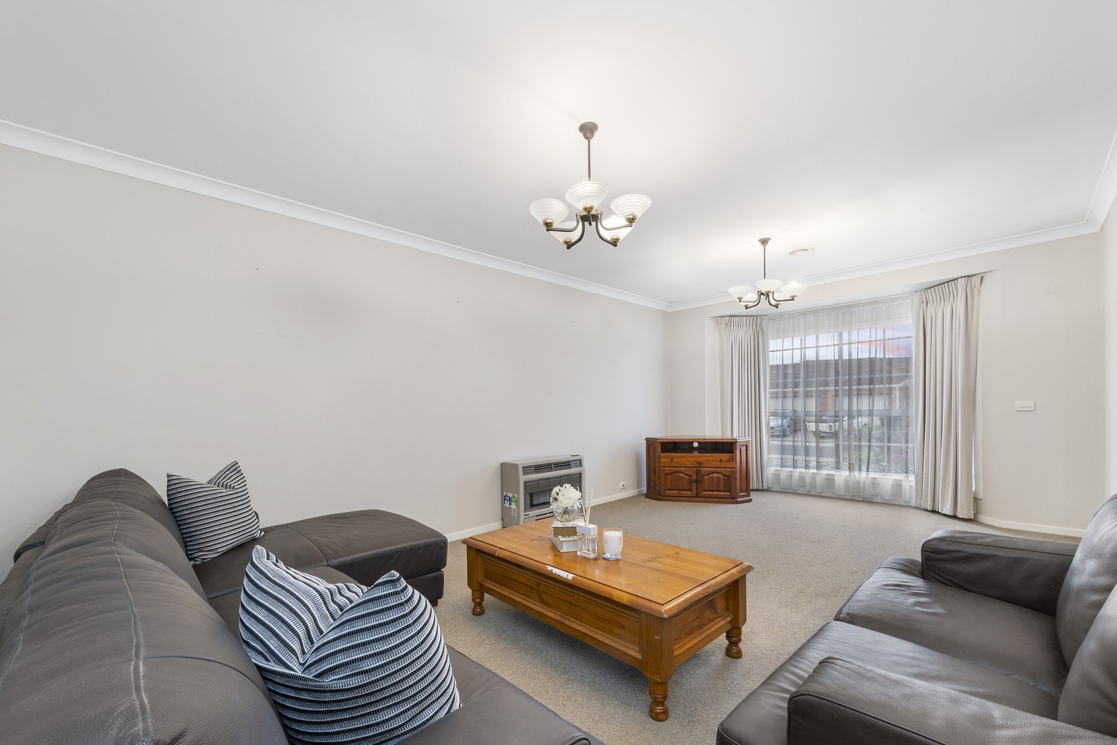 9 St Warden Court, Keilor Downs, VIC 3038, Keilor Downs - Thumbnail 3