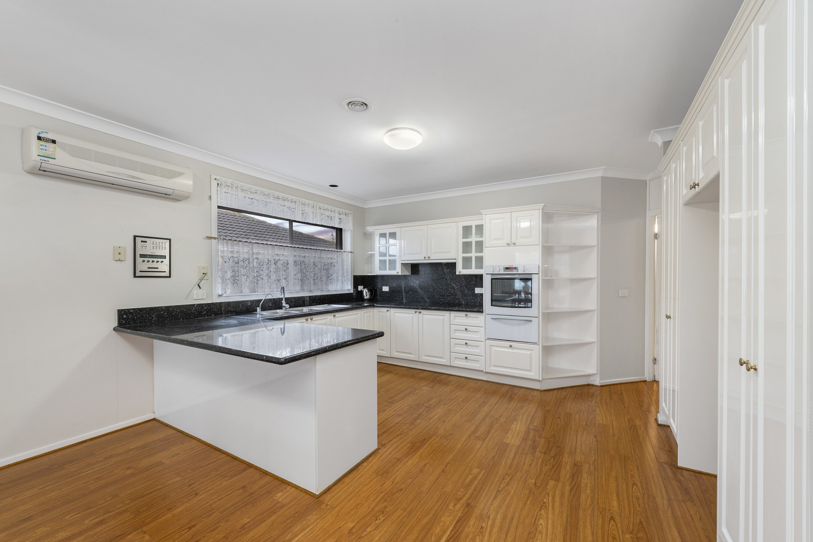 9 St Warden Court, Keilor Downs, VIC 3038, Keilor Downs - Thumbnail 5
