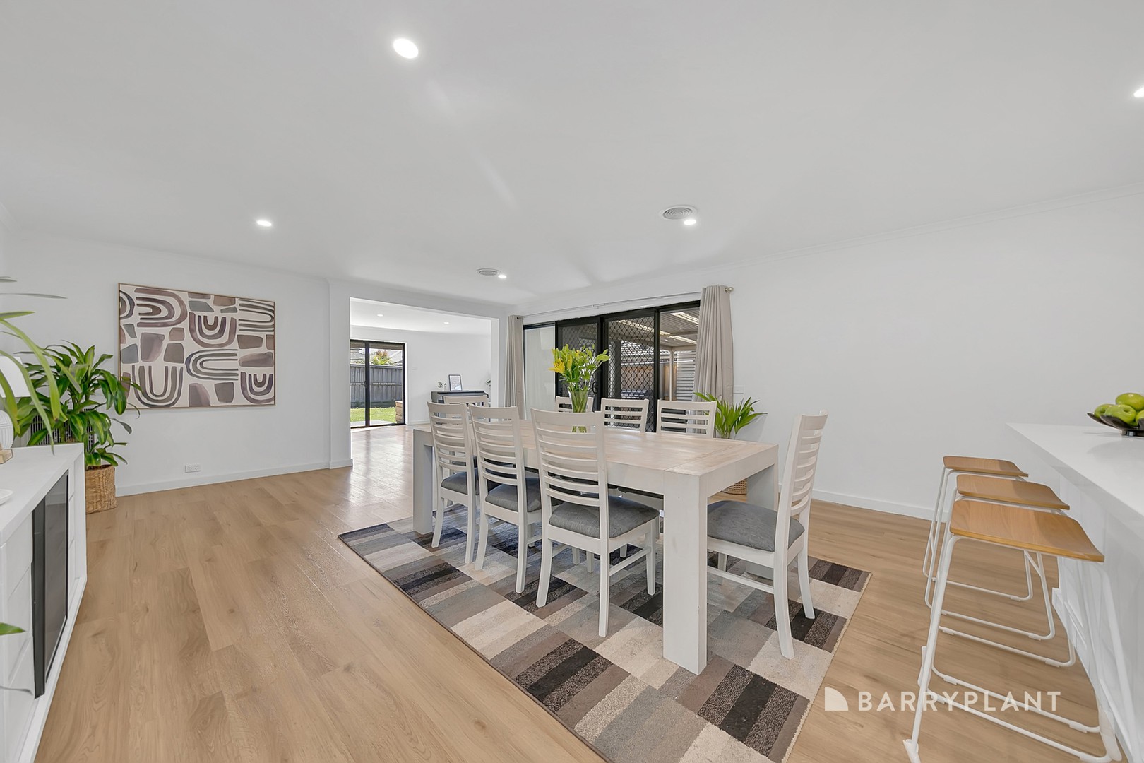 9 Stonecrop Crescent, South Morang, VIC 3752, South Morang - Thumbnail 5