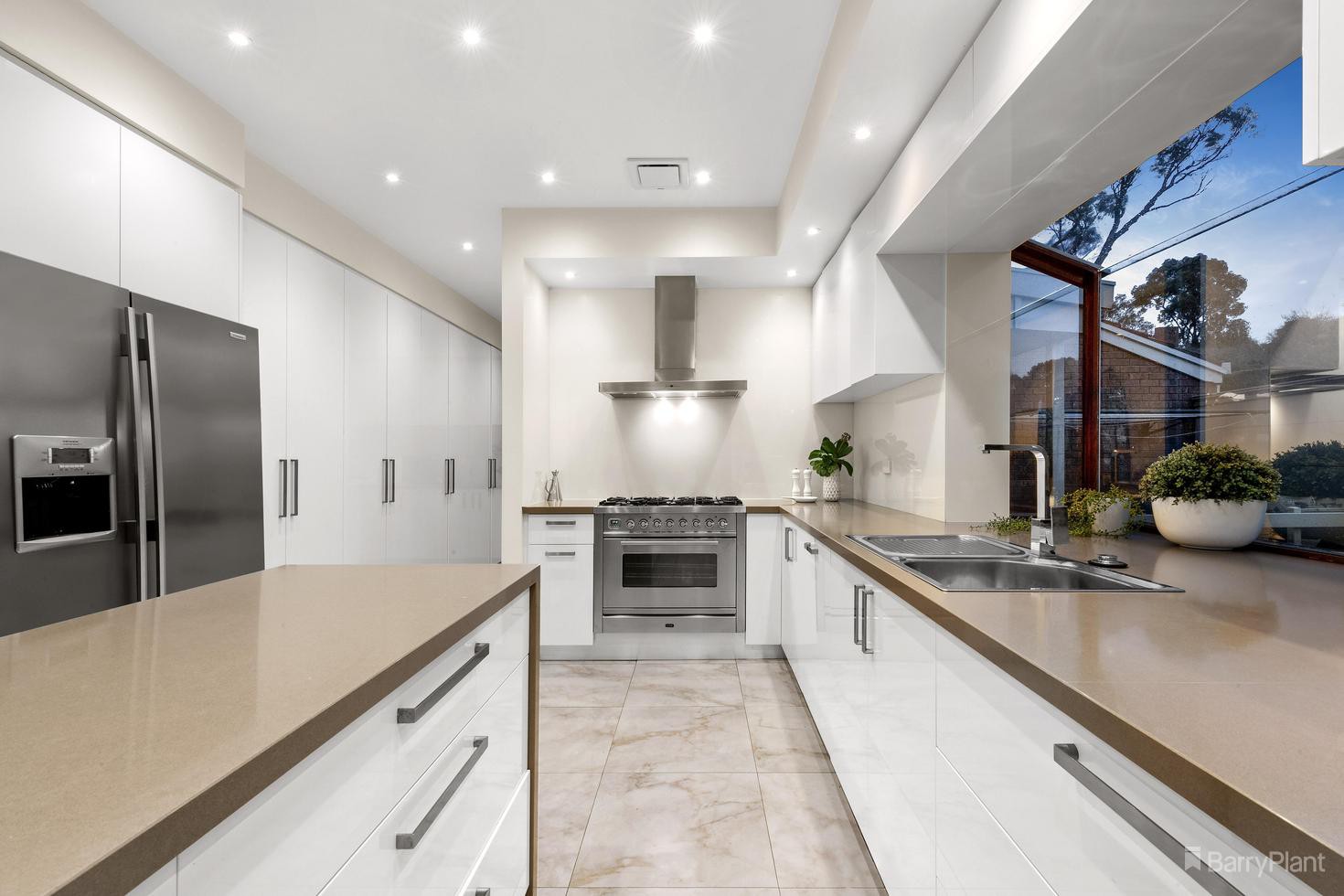 9 Streeton Lane, Doncaster East, VIC 3109, Doncaster East - Thumbnail 5