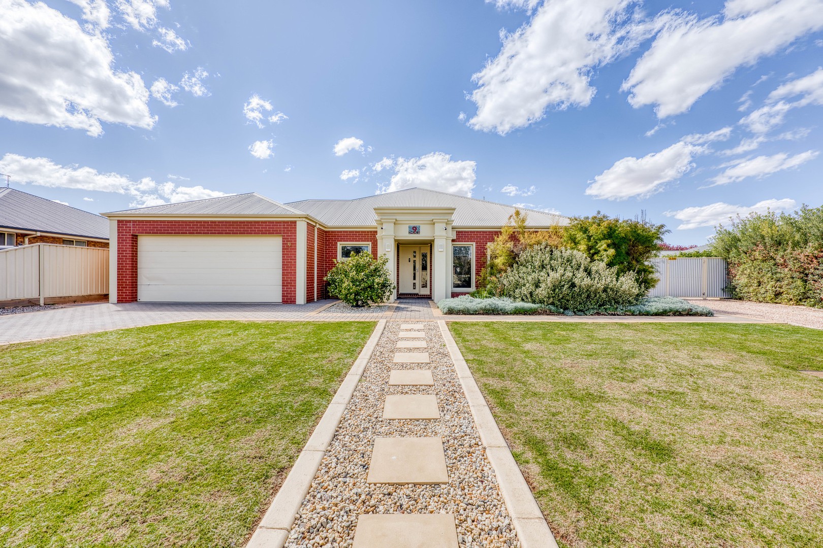 9 Summer Drive, Buronga, NSW 2739