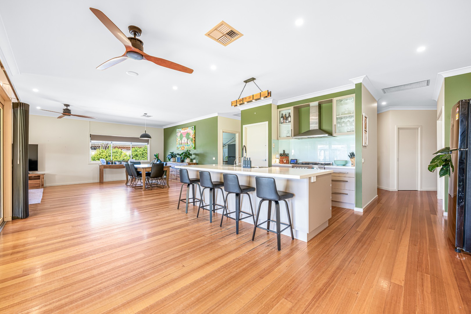 9 Summer Drive, Buronga, NSW 2739, Buronga - Thumbnail 4