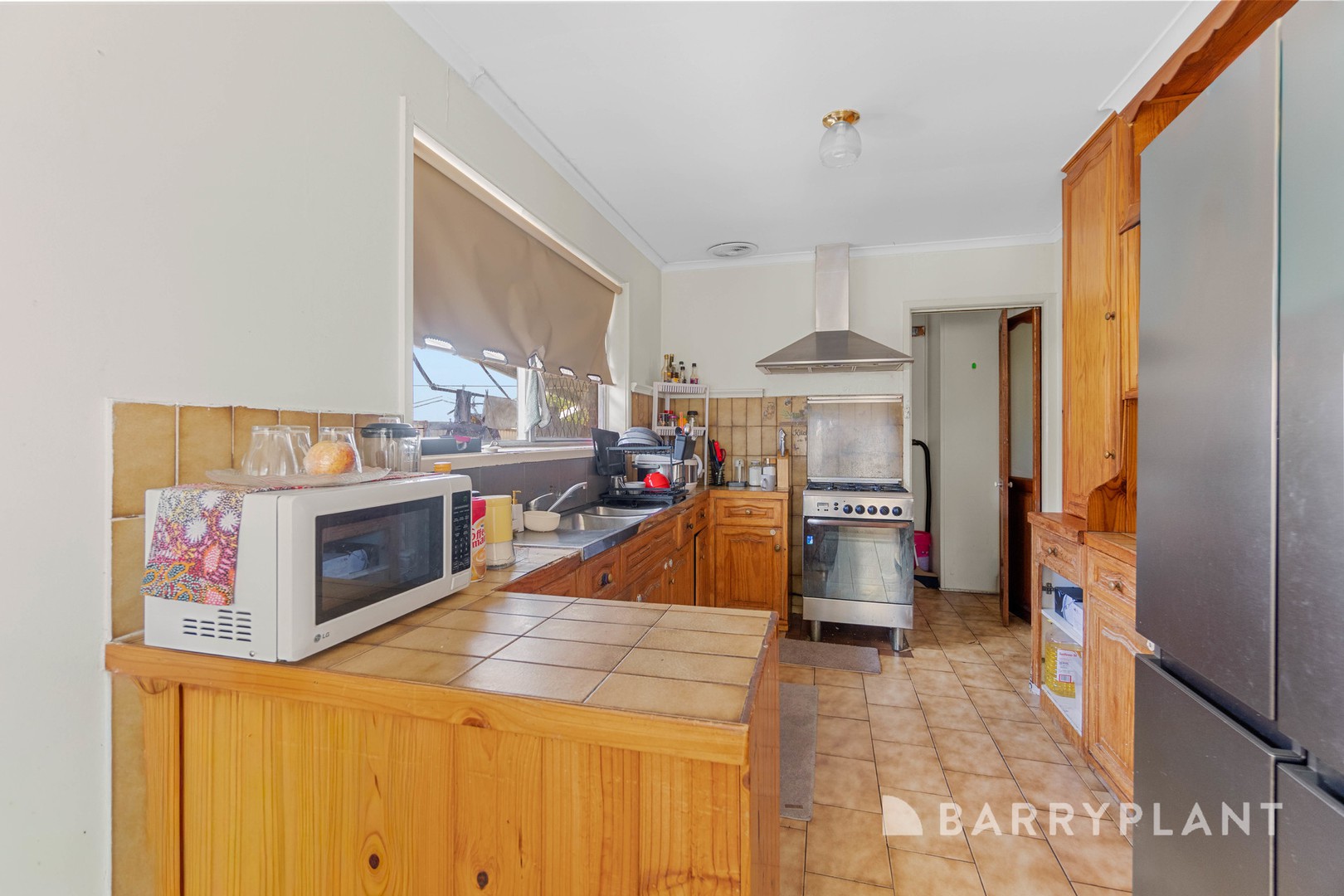 9 Syleham Street, St Albans, VIC 3021, St Albans - Thumbnail 4