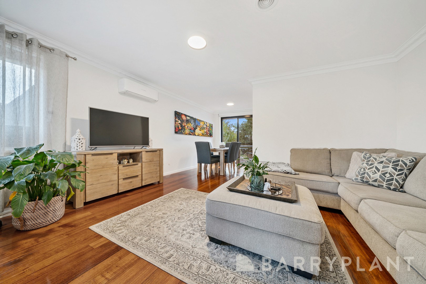 9 Tamar Street, Bundoora, VIC 3083 - Thumbnail 2 - 09/04/2025