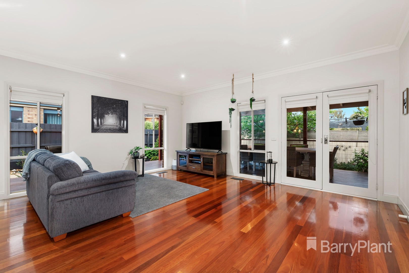 9 Taree Place, Mill Park, VIC 3082, Mill Park - Thumbnail 5